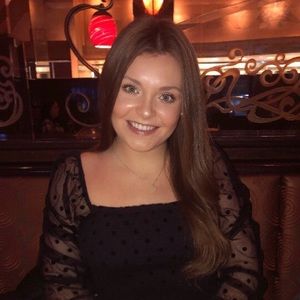 Meet your Posher, Alexandra